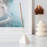 Porte - Encens Pyramide Something Different Wholesale
